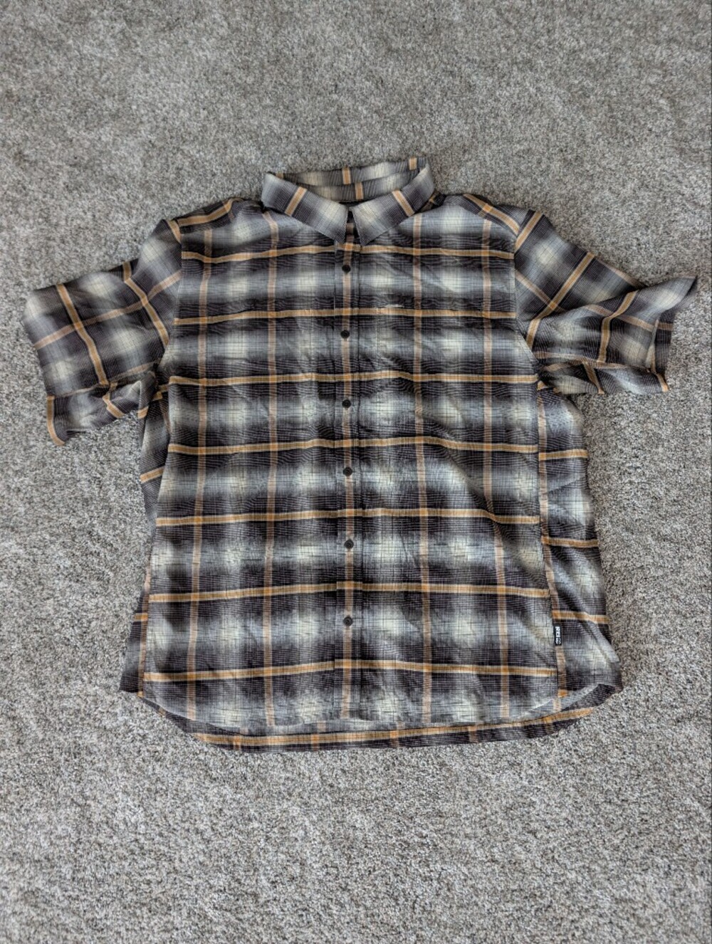 REI Co-Op Mens XL Plaid Performance Hiking Shirt Nylon Stretch Short Sleeve